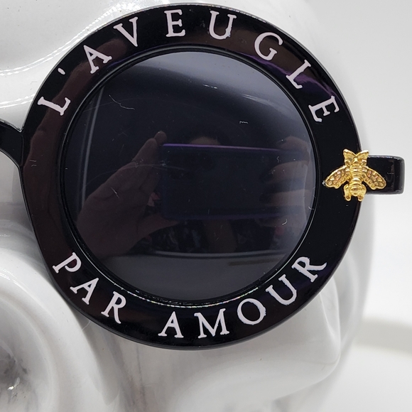 NWOT Black French 'Blind for love' Round Oversized Sunglasses - Picture 11 of 16